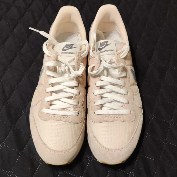 RARE Nike Internationalist - sunset tint - 9.5 - Picture 2 of 12